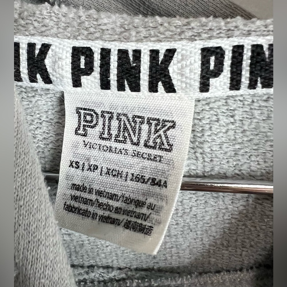 VS Pink Pullover Grey Hoodie - Picture 4 of 4